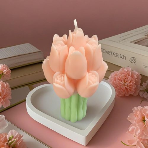 Pink Tulip Scented Candle, Premium Wax, Soothing Fragrance, Ideal Gift for Home Decor Special Occasions, Enhances Home Aesthetic